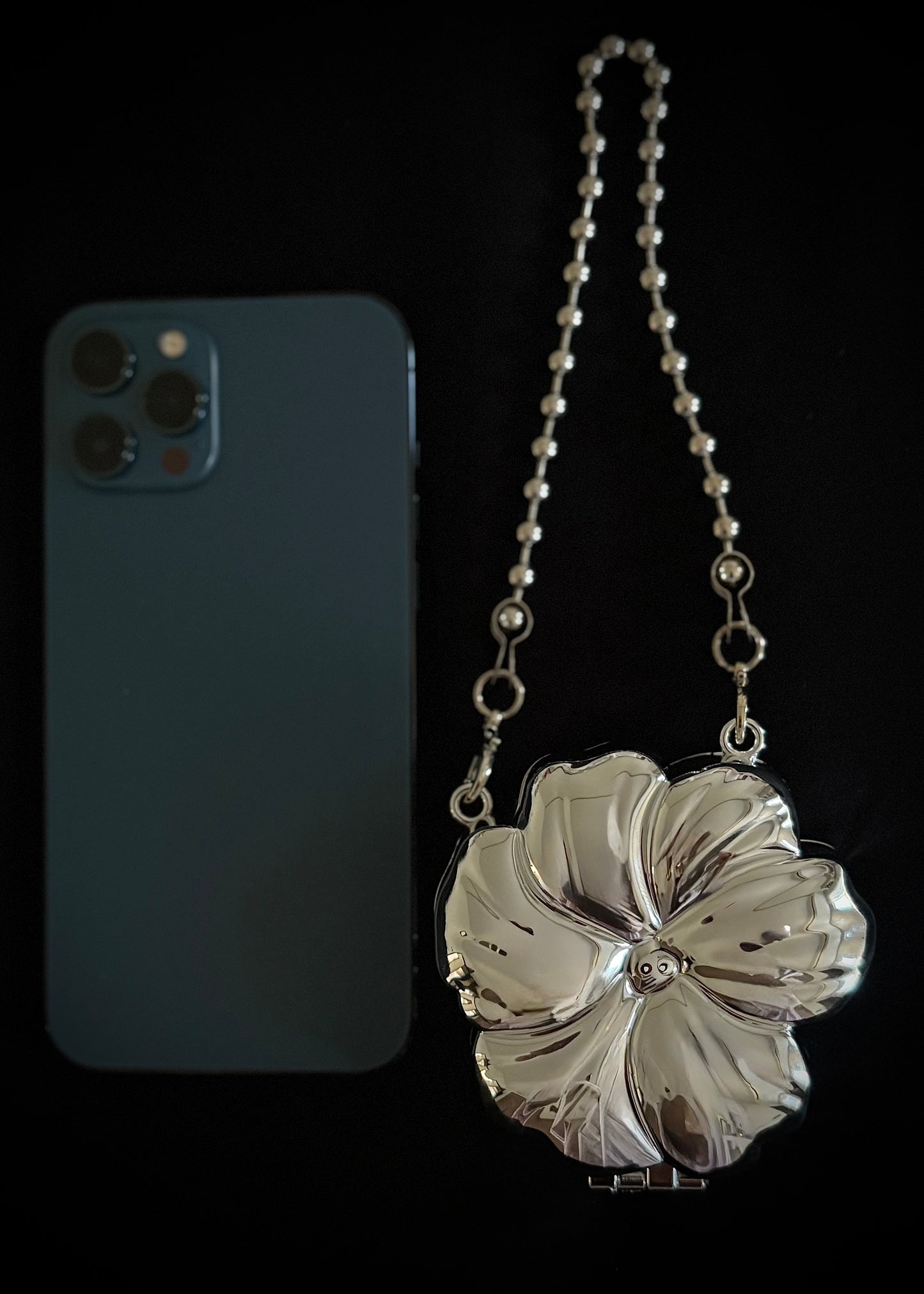 Bloom Silver